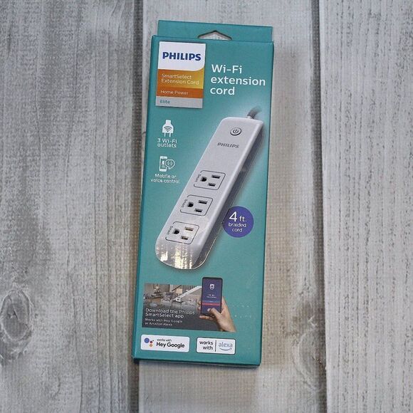 NEW Philips 4' Smart Plug 3-Outlet Extension Cord - White - Picture 1 of 4